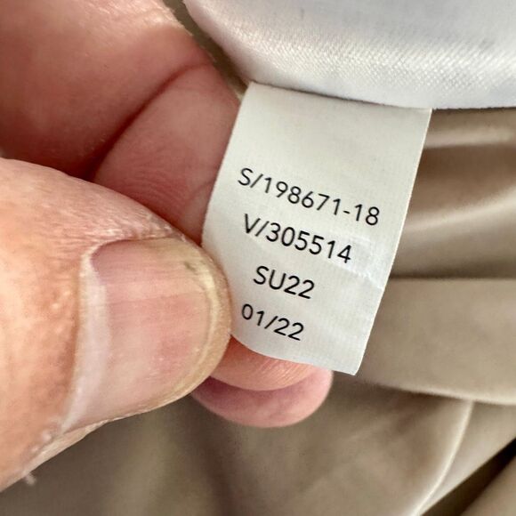 Athleta Brooklyn Mid rise Ankle Pants. Light Tan. Size 4. - Picture 7 of 8